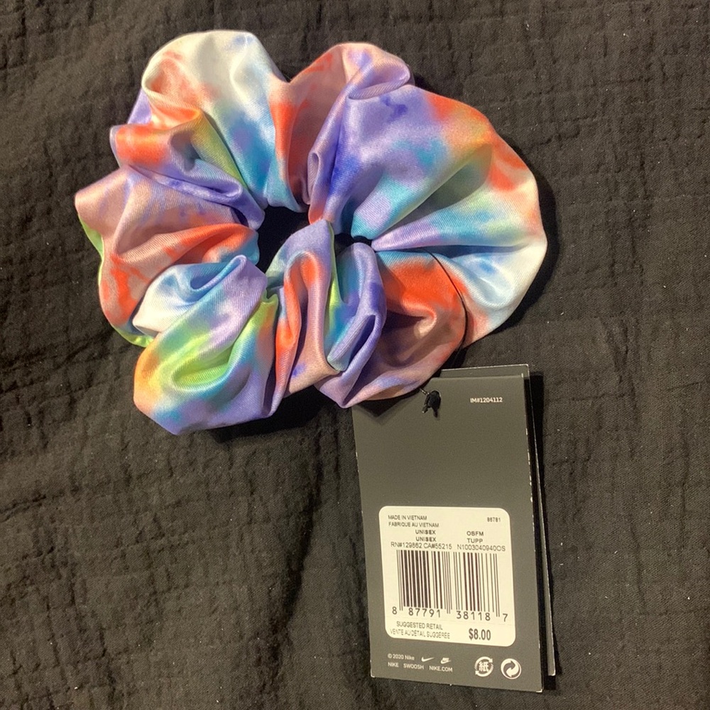 NWT Nike Scrunchie